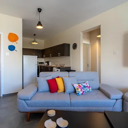 Sapphire's 2-bedroom In *