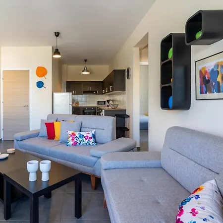 Sapphire's 2-bedroom In Lárnaca