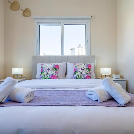 Daire Sapphire's 2-bedroom In