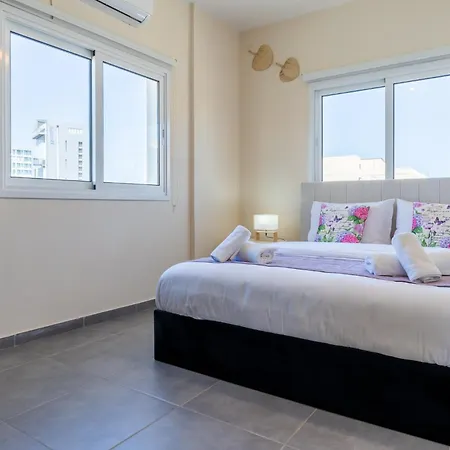 Sapphire's 2-bedroom In Apartmán *