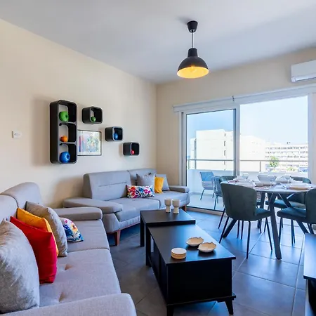 Sapphire's 2-bedroom In Apartament